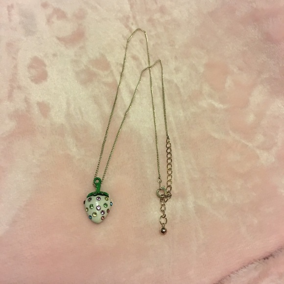 Strawberry necklace! - Picture 7 of 8